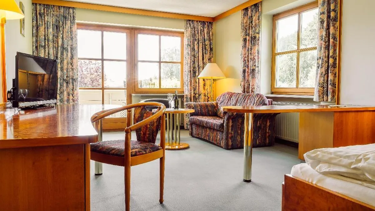 Wohlfuehlhotel Zur Post Langdorf  Langdorf (Regen)